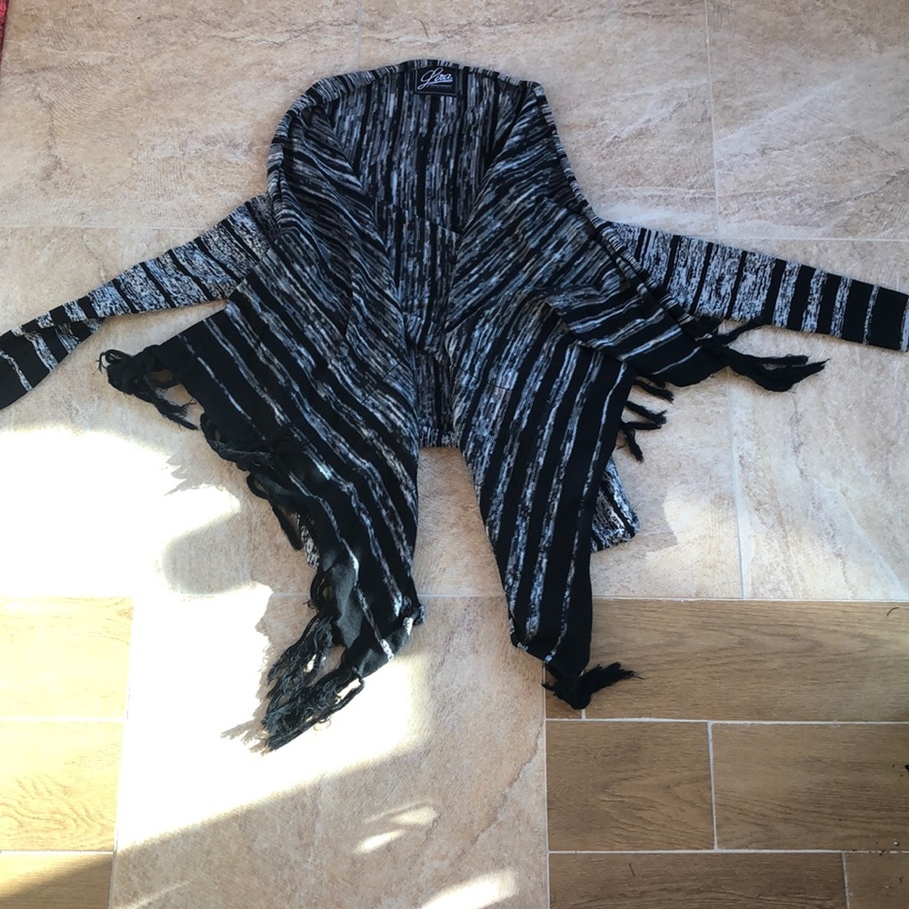 Lira Sweater